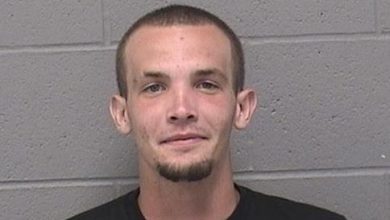 Photo of Stabbing At Pittsburg Casey’s Store