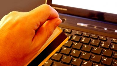 Photo of Governor Parson signs “Wayfair” bill to collect online sales tax