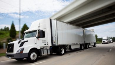 Photo of Driver starts to choke, tractor-trailer runs off I-44