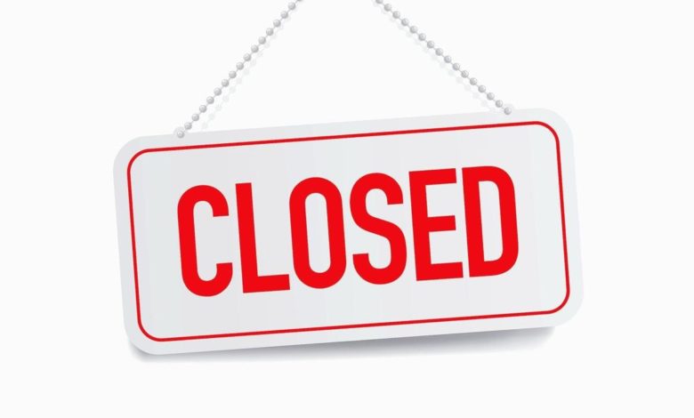 Closed (2)