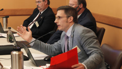 Photo of Kansas ponders open churches, abortion limits in pandemics