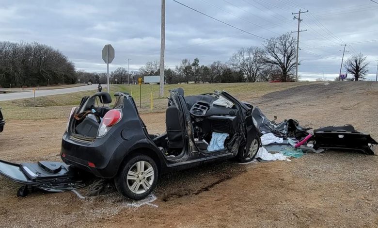 Tishomingo Crash road car street