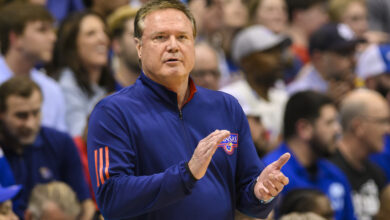 Photo of Kansas coach Bill Self ‘day to day’ at March Madness