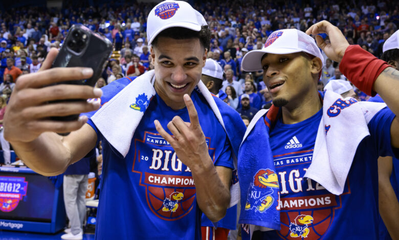 Kevin Mccullar Jr., Dajuan Harris Jr.