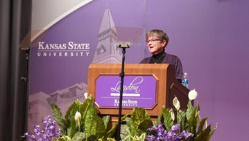 Photo of Governor Kelly Delivers Landon Lecture Series encouraging a healthier political discourse 
