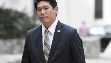 Photo of Special counsel Hur says he didn’t sanitize his findings on Biden or disparage him unfairly