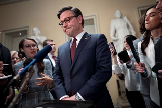 Photo of Johnson wins reelection to House speakership on first ballot