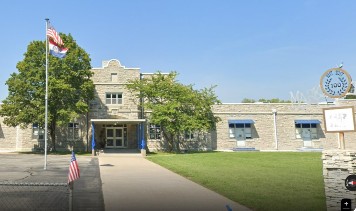 Photo of Carthage’s Mark Twain Elementary School hit by lighting; All students and staff safe
