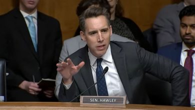 Photo of Missouri Sen. Hawley calls on Trump Administration to cancel nearly $5B loan for Grain Belt Express