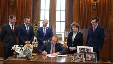 Photo of Kehoe to sign nearly 40 bills into law through Monday