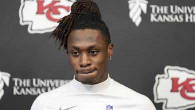 Photo of Woman who accused Chiefs WR Xavier Worthy of attacking her granted protective order by Texas judge