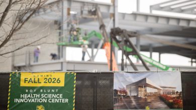 Photo of Missouri Southern State University celebrates topping-out ceremony for Blunt Center