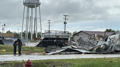 Photo of Chief of Police McCall talks Carl Junction storm damage