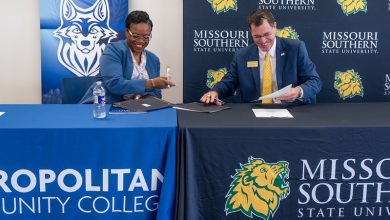 Photo of MSSU, MCC in Kansas City, MO sign articulation agreement