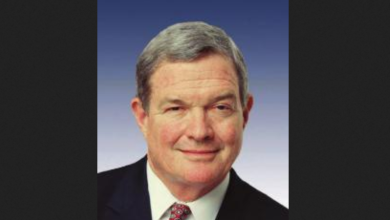 Photo of Former Missouri Governor and US Senator Christopher “Kit” Bond has died