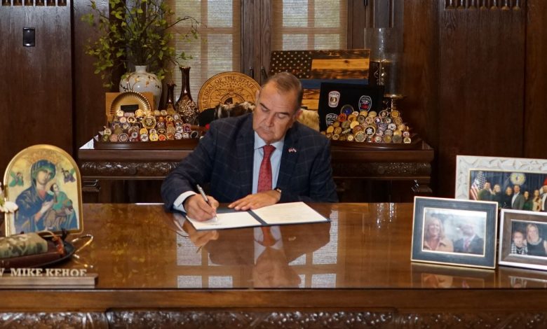 Kehoe budget signing