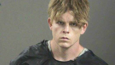 Photo of Teacher admits fatally stabbing couple on a hike with their kids in a random attack in Arkansas
