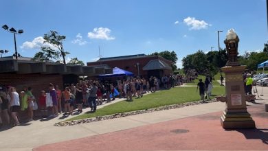 Photo of Joplin Police give back with free pool party