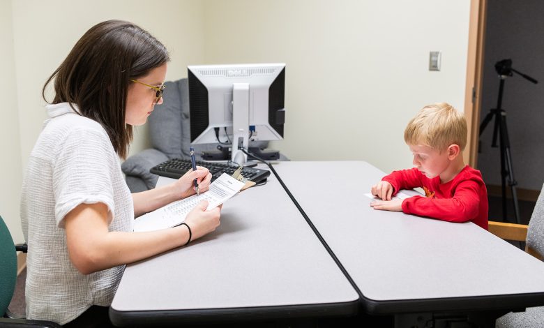 Center for reading testing students (1)