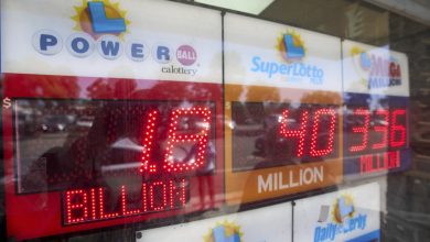 Photo of Winning $893.5 million lottery ticket was bought at St. Louis gas station