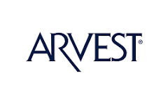 Photo of Arvest donates hoodies to every student in the Lockwood School District